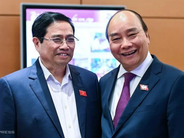 Pham Minh Chinh (kiri) Perdana Menteri terpilih bersama Nguyen Xuan Phuc (kanan) Presiden terpilih Vietnam yang baru (VnExpress).
