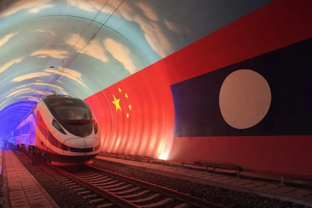 Kereta Tiongkok-Laos-InfrastructureReview
