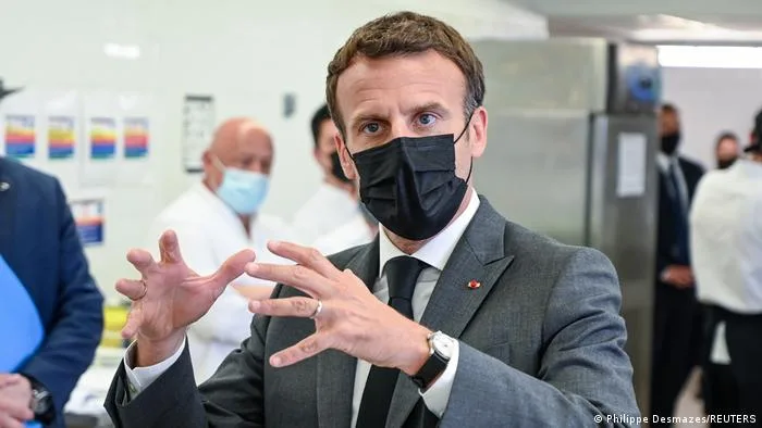Macron-DW