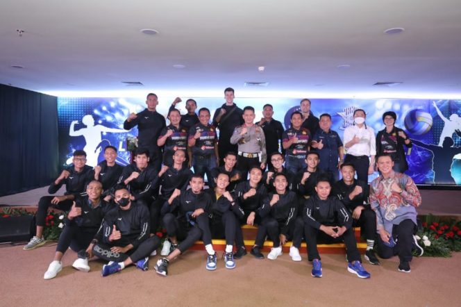 
					Klub Surabaya Bhayangkara Samator dalam peluncuran tim untuk Proliga 2022 (5/1). (Foto: Istimewa)