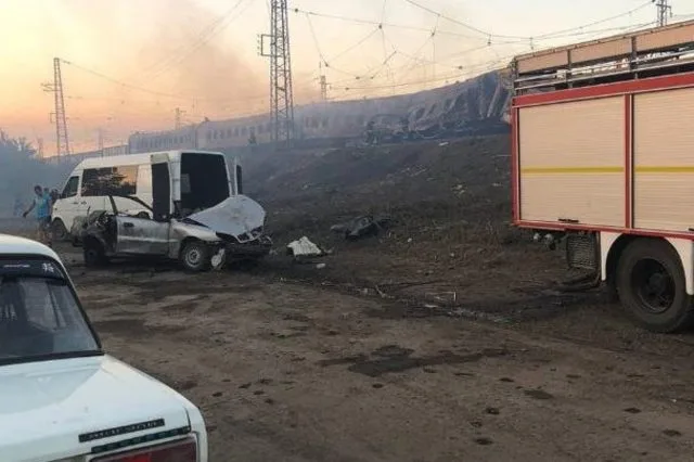 Kereta yang dihantam rudal