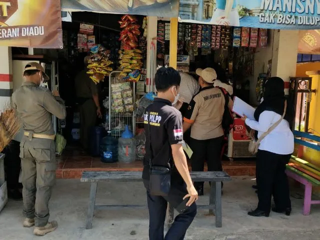 Razia Rokok Ilegal