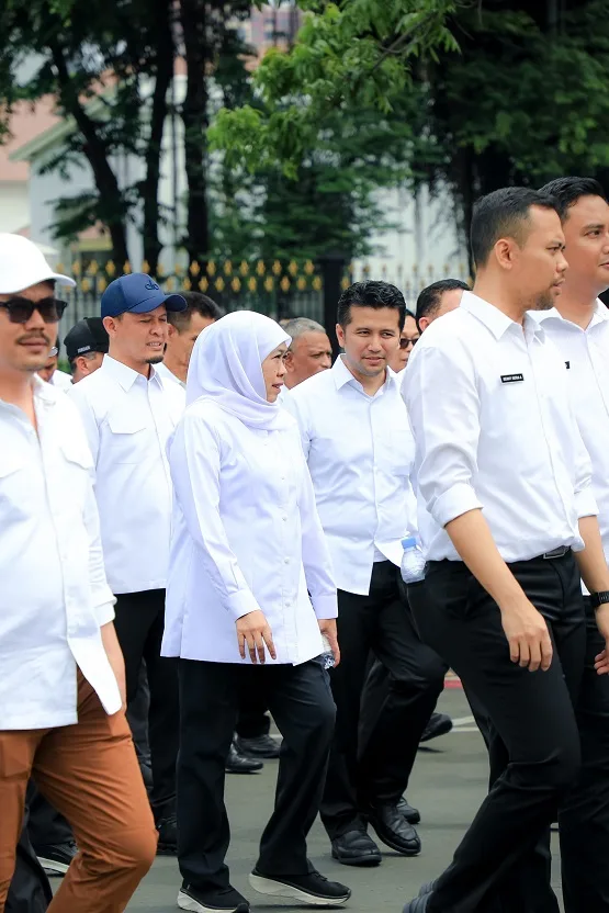Gladi Bersih H-1 Pelantikan Kepala Daerah dan Wakil Kepala Daerah, Khofifah-Emil Semangat Baris Berbaris dari Monas ke Istana Negara