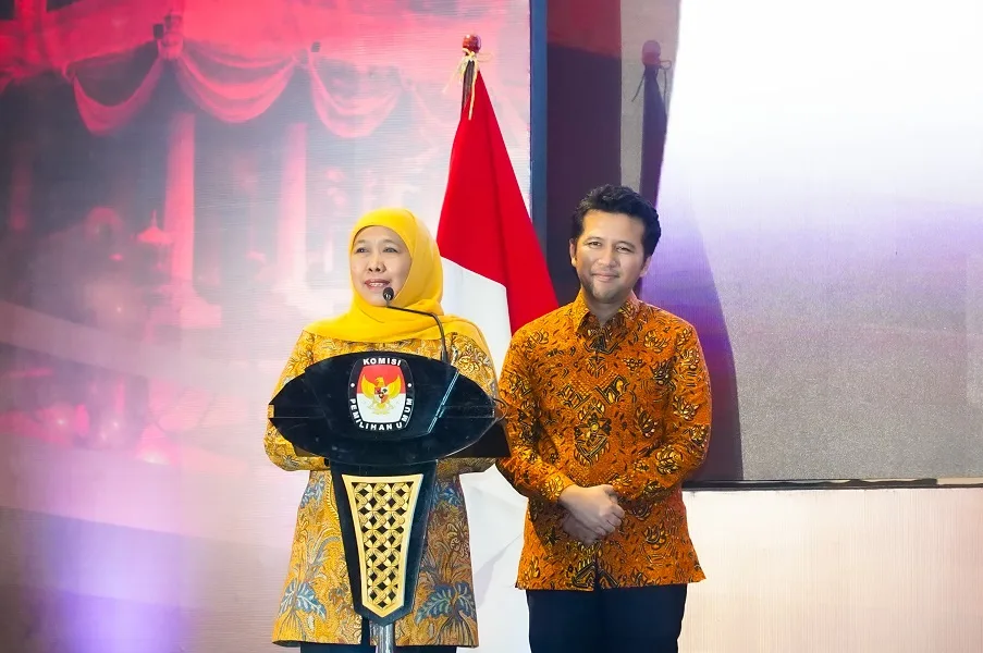 KPU Tetapkan Khofifah-Emil Sebagai Gubernur dan Wakil Gubernur Jatim Terpilih