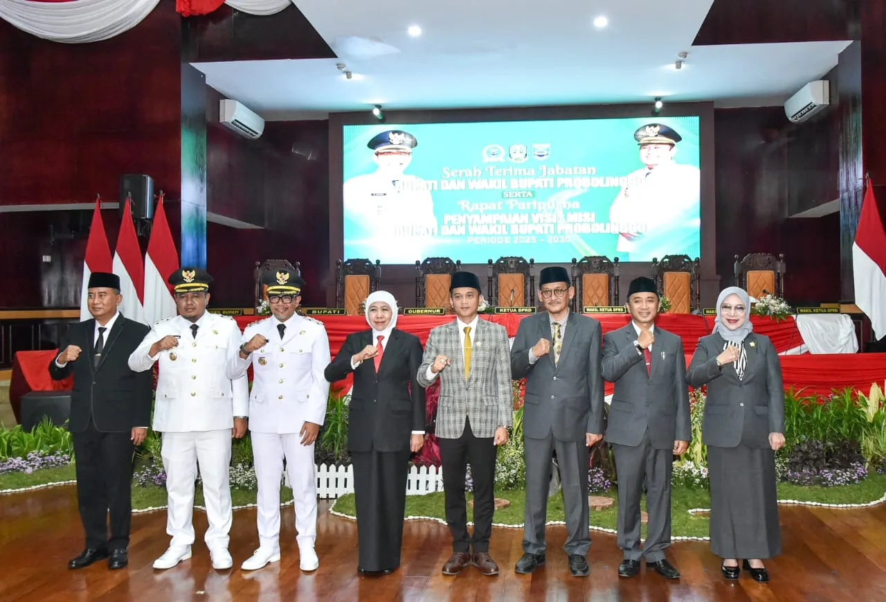 Hadiri Sertijab Bupati dan Wakil Bupati Probolinggo, Gubernur Khofifah Pesankan Keberseiringan Program SAE dengan Nawa Bhakti Satya dan Asta Cita