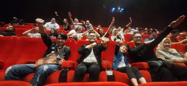 Suasana nobar "Superman (2025)" bersama Law Movie Club di bioskop Tunjungan Plaza XXI, Surabaya, Rabu (9/7). (Foto: Istimewa)