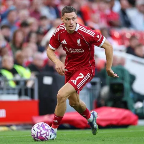Aksi Florian Wirtz saat Liverpool FC menjalani pramusim terakhirnya melawan Athletic Bilbao di Anfield Stadium, Liverpool (5/8). (Foto: Liverpool.com)