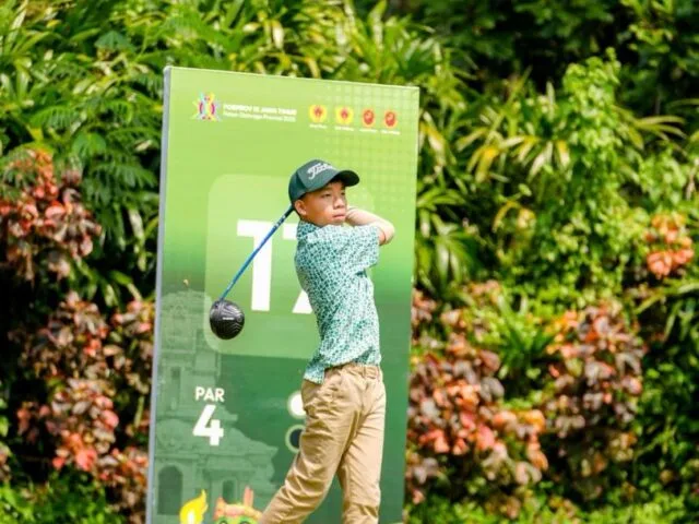 Jevan Lucius Ludy melakukan pukulan dalam Pekan Olahraga Provinsi (Porprov) IX Jatim 2025. (Foto: Dok Pribadi)