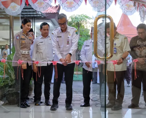 Prosesi peresmian Samsat Payment di Kecamatan Sedati, Rabu sore (25/2). (Foto: Samsat Sidoarjo)
