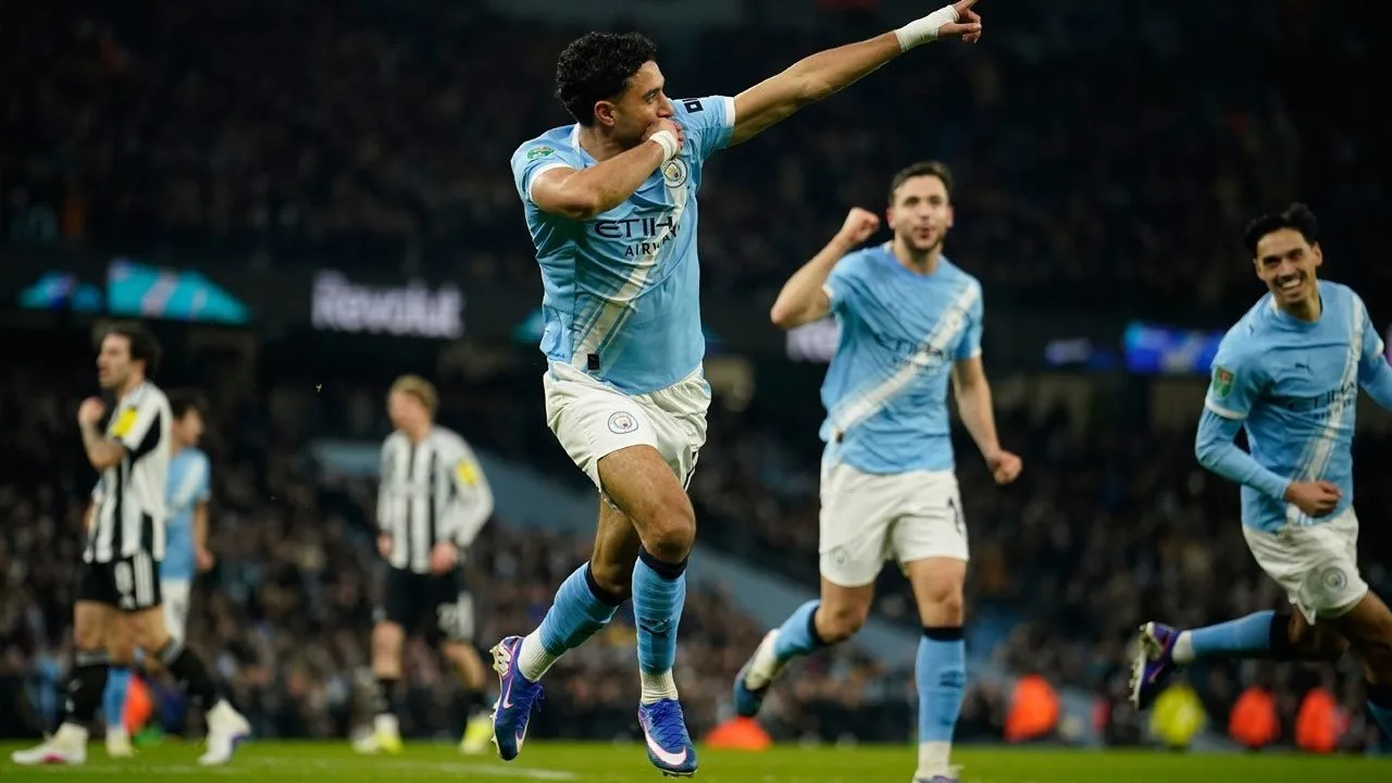 Bukan Haaland, Pemain Ini yang Diharapkan Guardiola Turun di Final Piala Liga