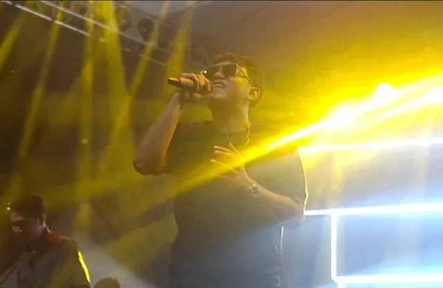 Denny Caknan saat konser di Sidoarjo, awal Januari lalu. (Foto: YMP)